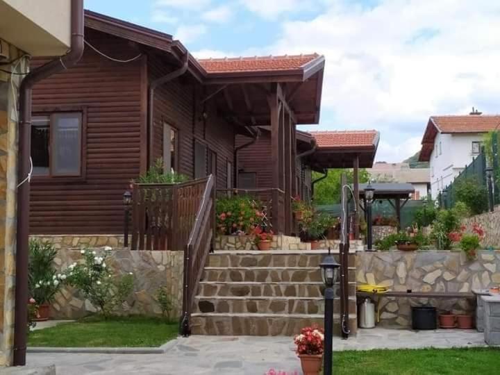 Andreevite Houses ساباريفا بانيا المظهر الخارجي الصورة